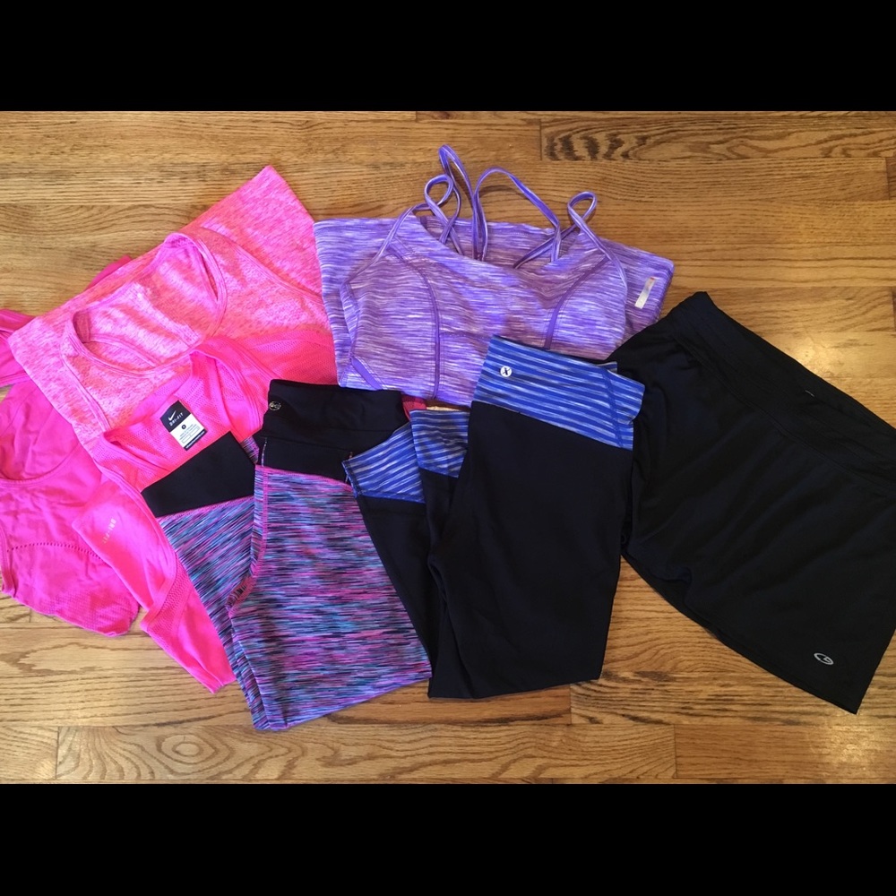 7 piece Workout lot. Size small.